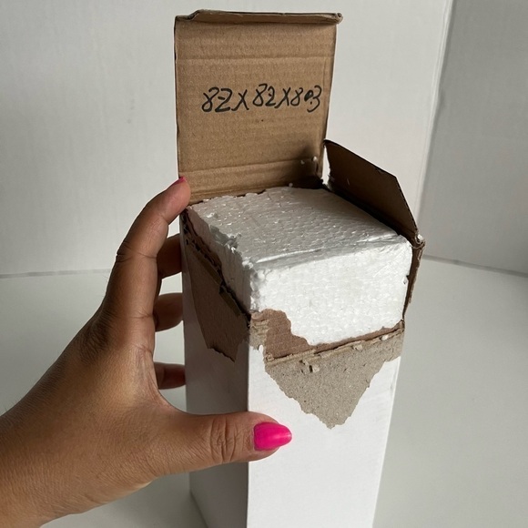 NIB - Donald Trump Bobblehead, 45th President of the United States. - Picture 10 of 13